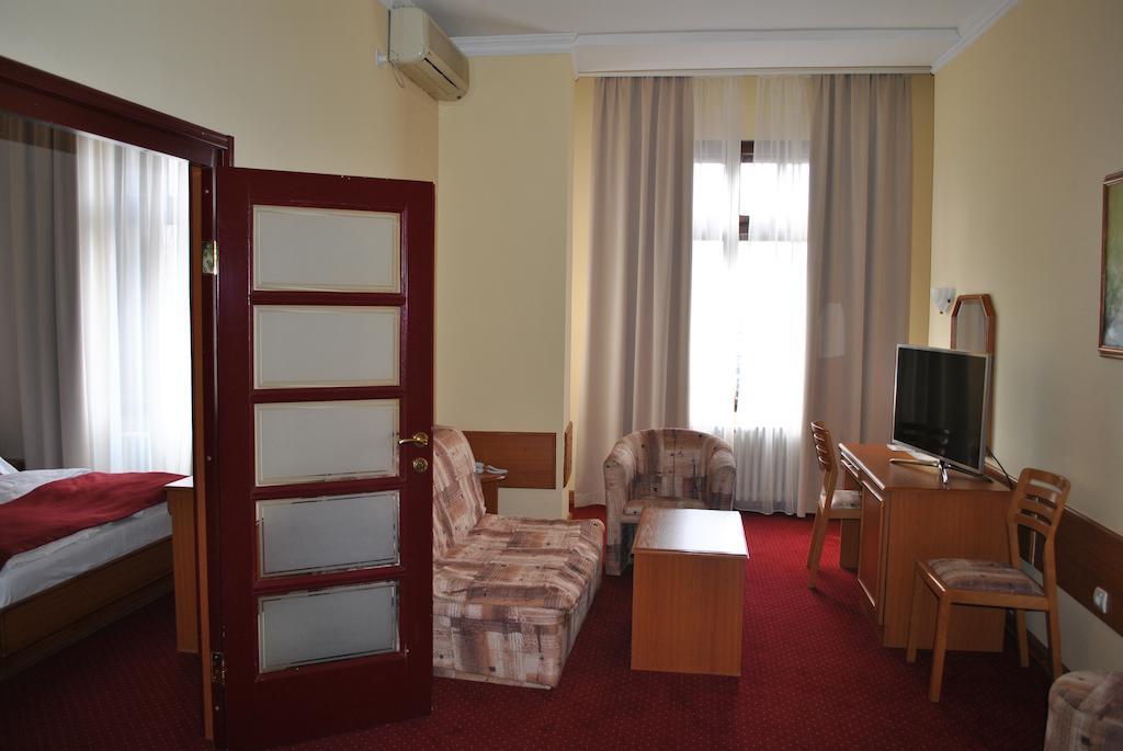 Hotel Kasina Belgrad Zewnętrze zdjęcie