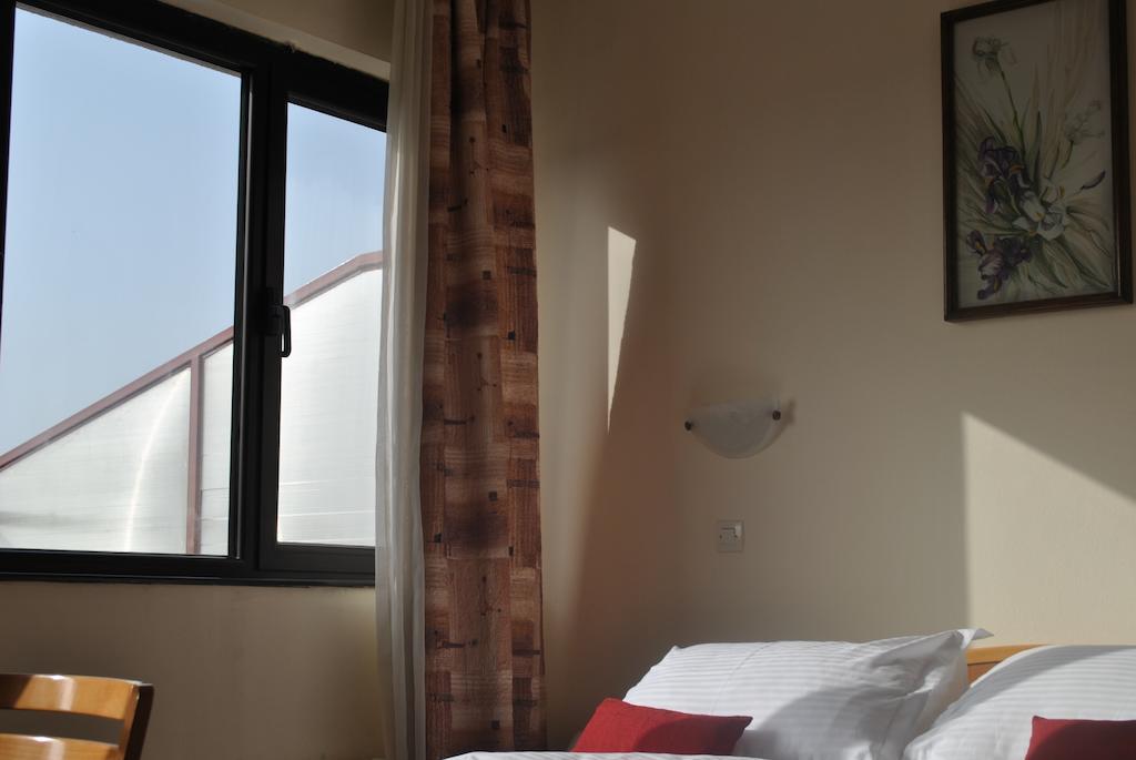 Hotel Kasina Belgrad Zewnętrze zdjęcie
