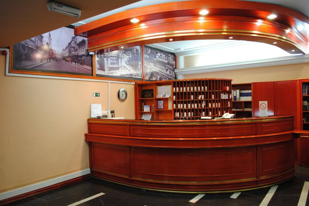 Hotel Kasina Belgrad Zewnętrze zdjęcie