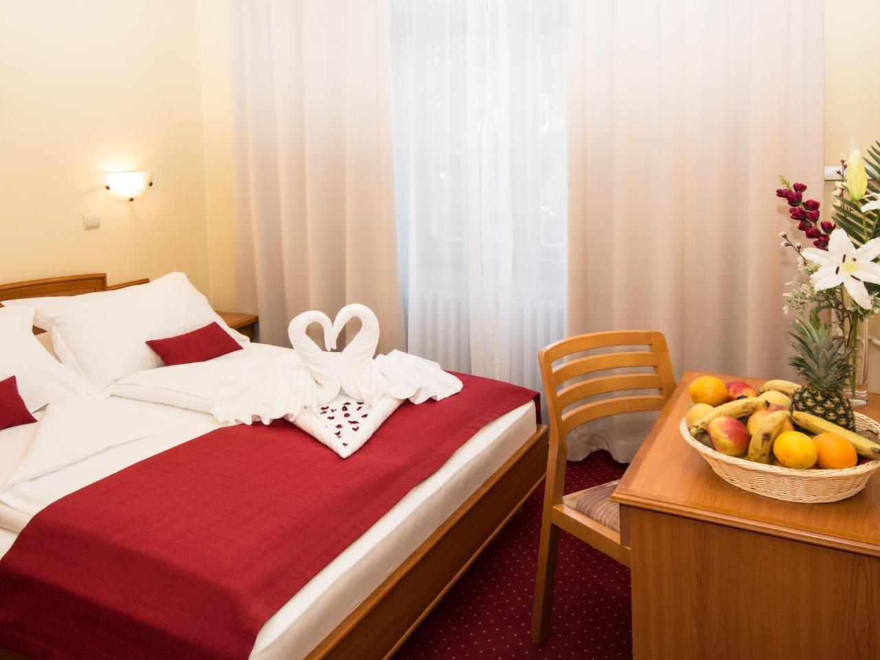 Hotel Kasina Belgrad Zewnętrze zdjęcie